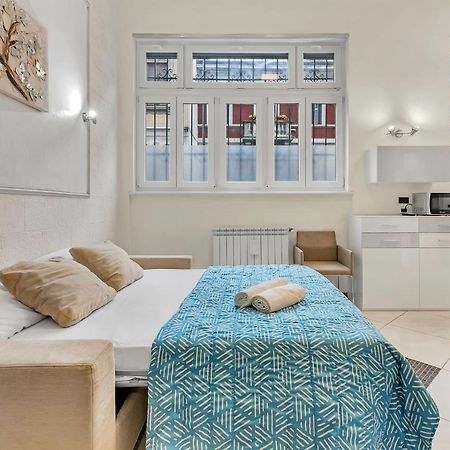 Stazione Centrale Ampio Loft Di Lusso Su 2 Livelli Milan Luaran gambar